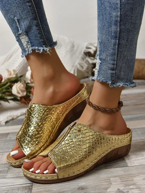 Croc-Embossed Wedge Sandals for Women – Effortless Style & Comfort