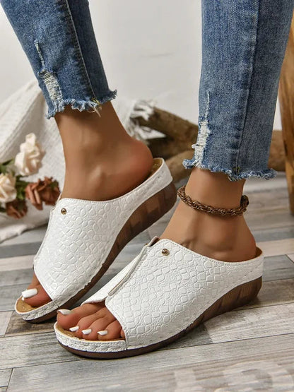 Croc-Embossed Wedge Sandals for Women – Effortless Style & Comfort