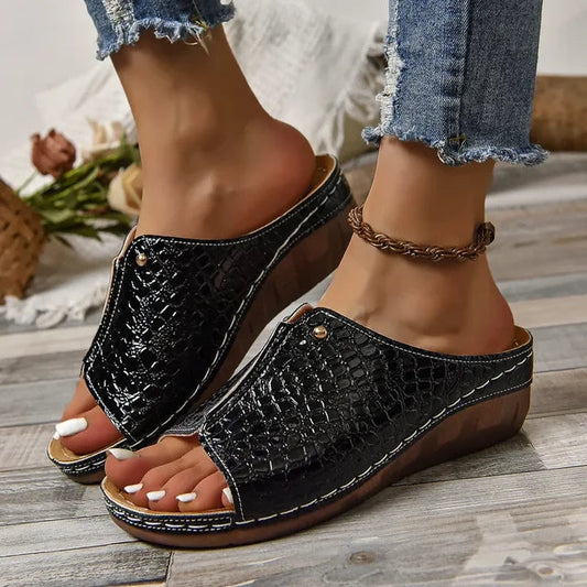 Croc-Embossed Wedge Sandals for Women – Effortless Style & Comfort