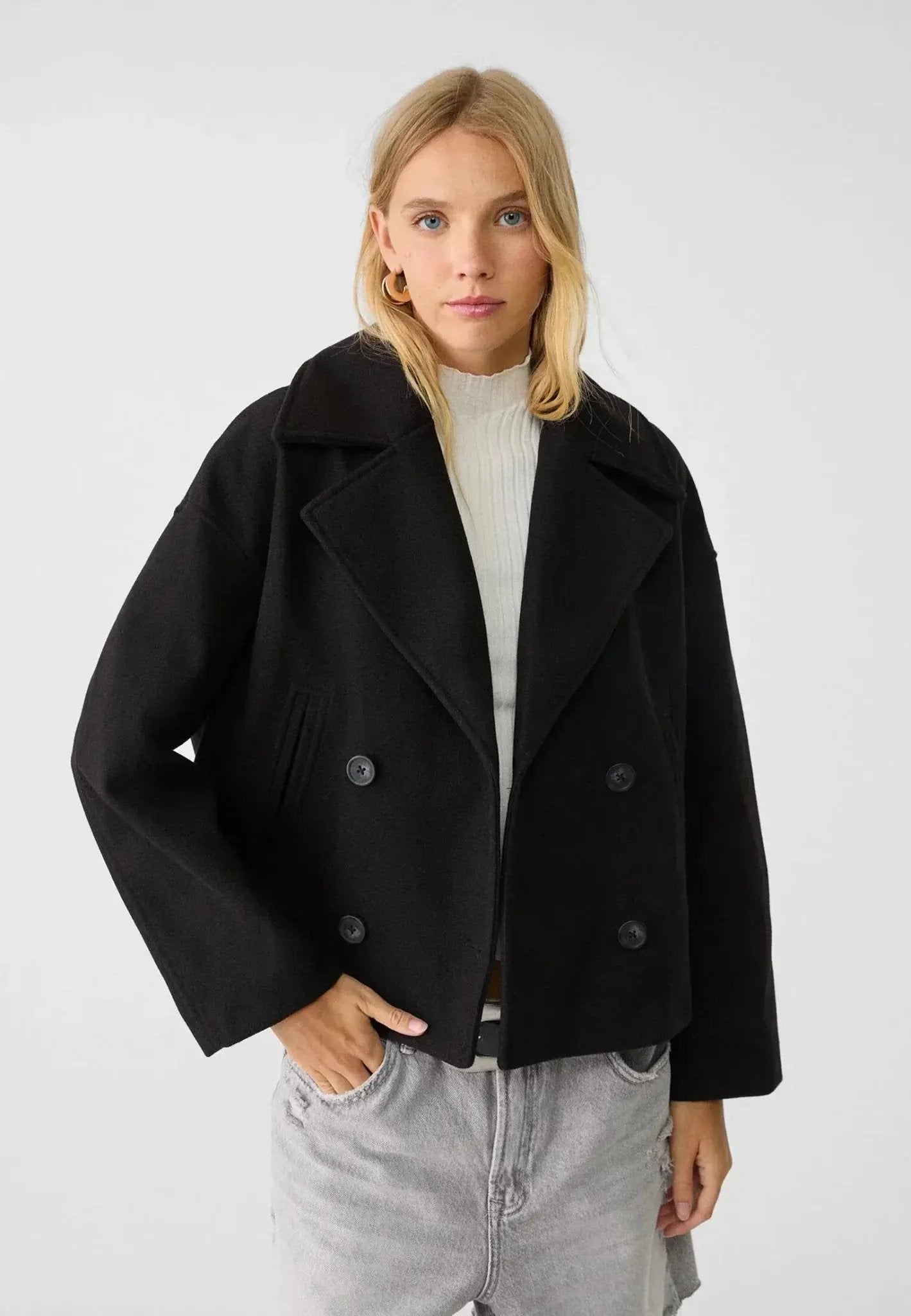 Cropped Double-Breasted Winter Jacket for Women – Stylish & Warm-Caliboot