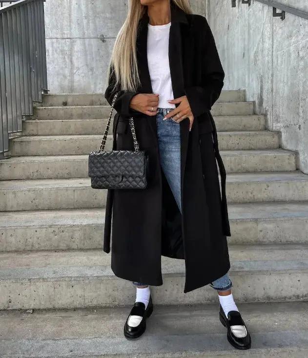 Double-Breasted Winter Coat for Women – Elegant & Structured-Caliboot