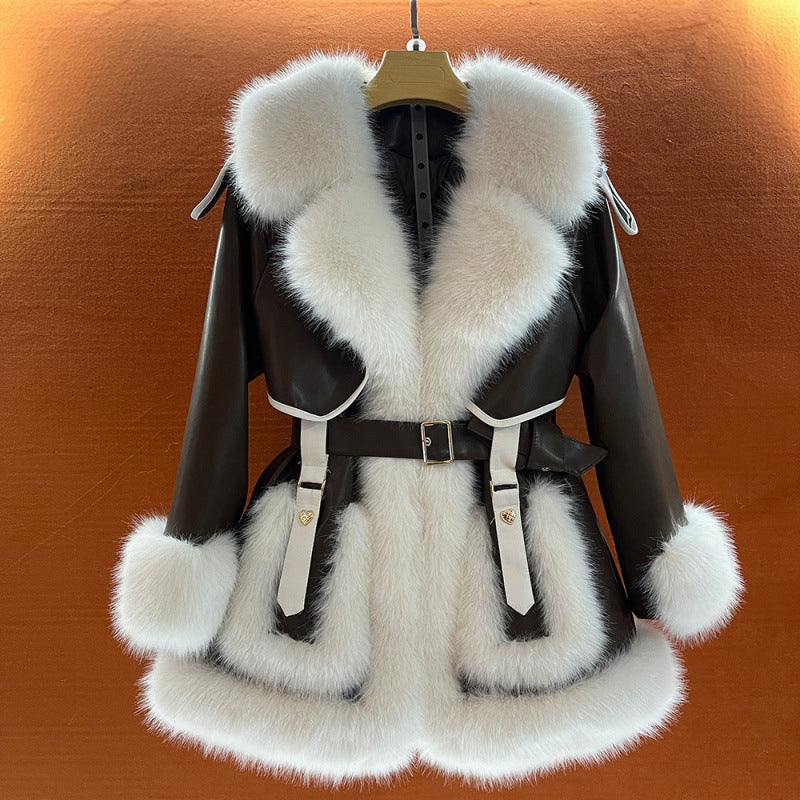 Faux Fur Trim Winter Coat for Women – Elegant & Flattering 1