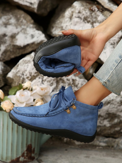 Lace-Up Winter Boots for Women – Stylish & Warm for Cold Weather