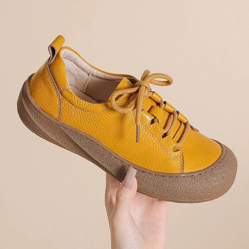 Lightweight Black Flats for Women – Stylish & Comfortable Everyday Wear