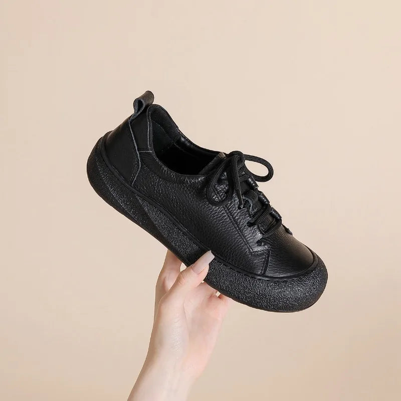 Lightweight Black Flats for Women – Stylish & Comfortable Everyday Wear