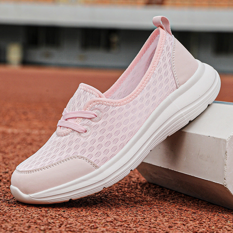 Lightweight Walking Shoes for Women – Comfortable & Versatile Slip-On Design