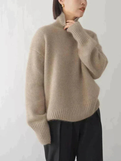 Lightweight Turtleneck Sweater for Women – Elegant & Versatile Style 1