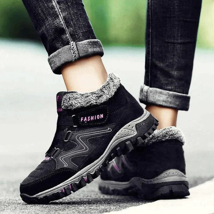 Mid-Cut Sneakers for Women – Warm & Comfortable for Outdoor Activities