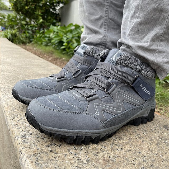 Mid-Cut Sneakers for Women – Warm & Comfortable for Outdoor Activities