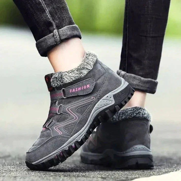Mid-Cut Sneakers for Women – Warm & Comfortable for Outdoor Activities