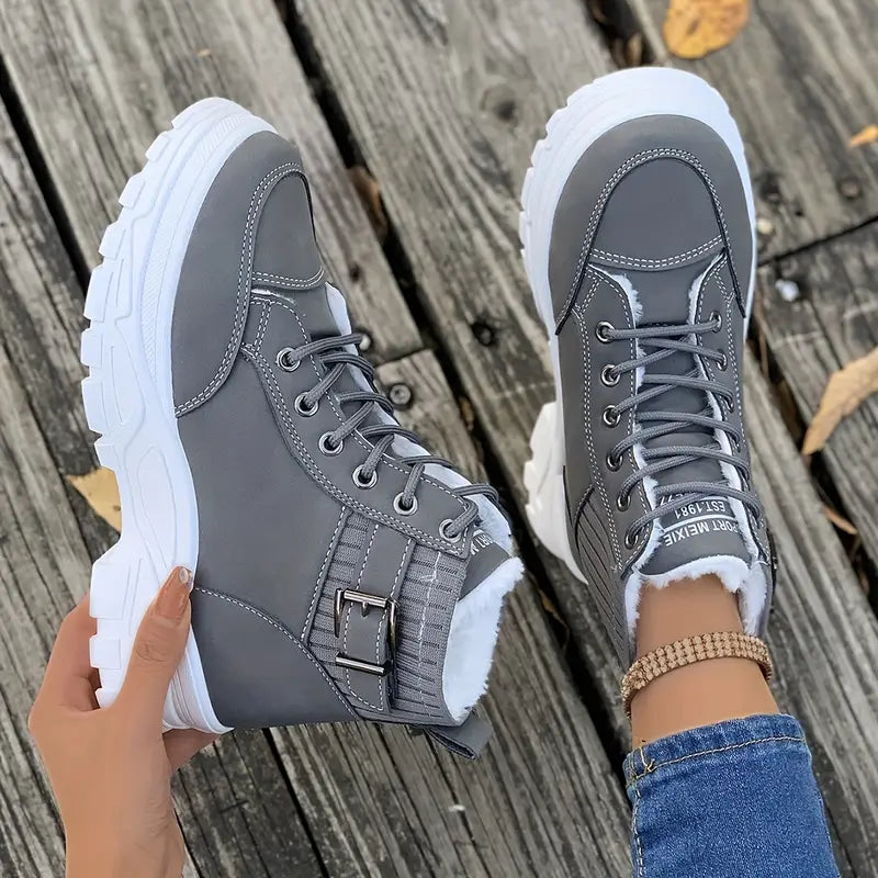 Plush Ankle Boots for Women – Stylish & Cozy Comfort