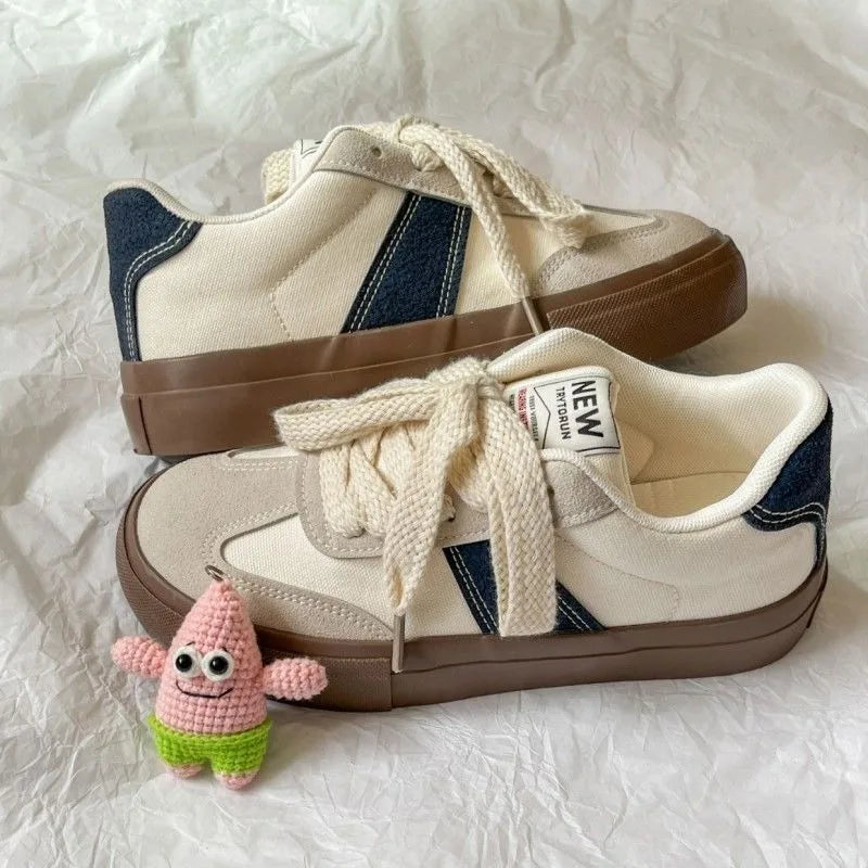 Retro Low-Top Sneakers for Women – Stylish & Comfortable