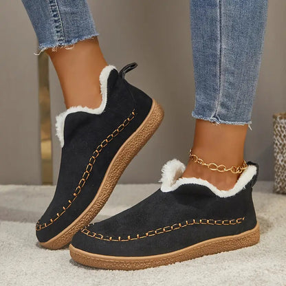 Round Toe Black Ankle Boots for Women – Stylish & Cozy Comfort