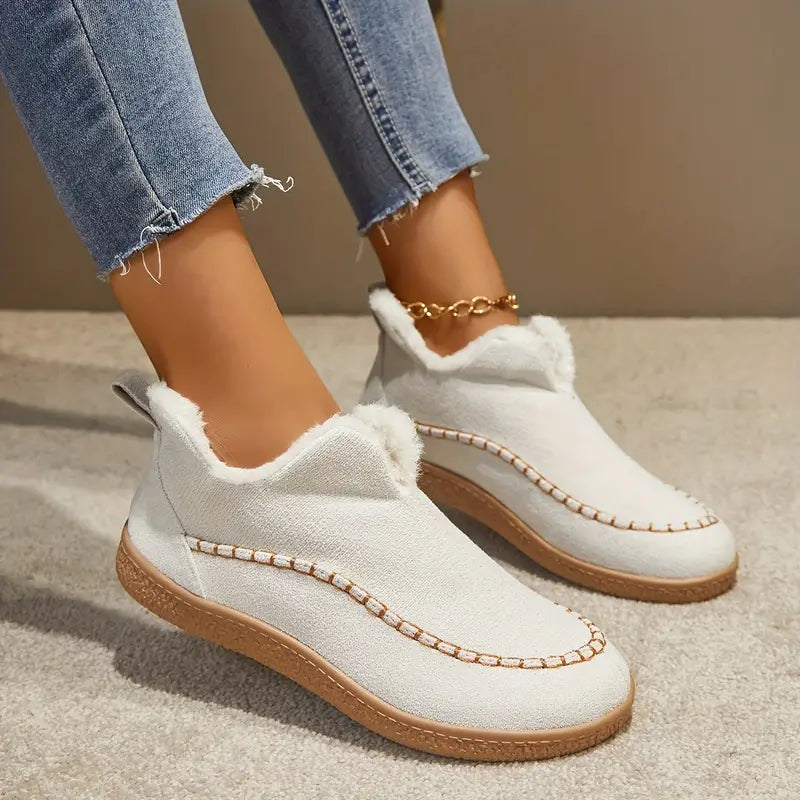 Round Toe Black Ankle Boots for Women – Stylish & Cozy Comfort