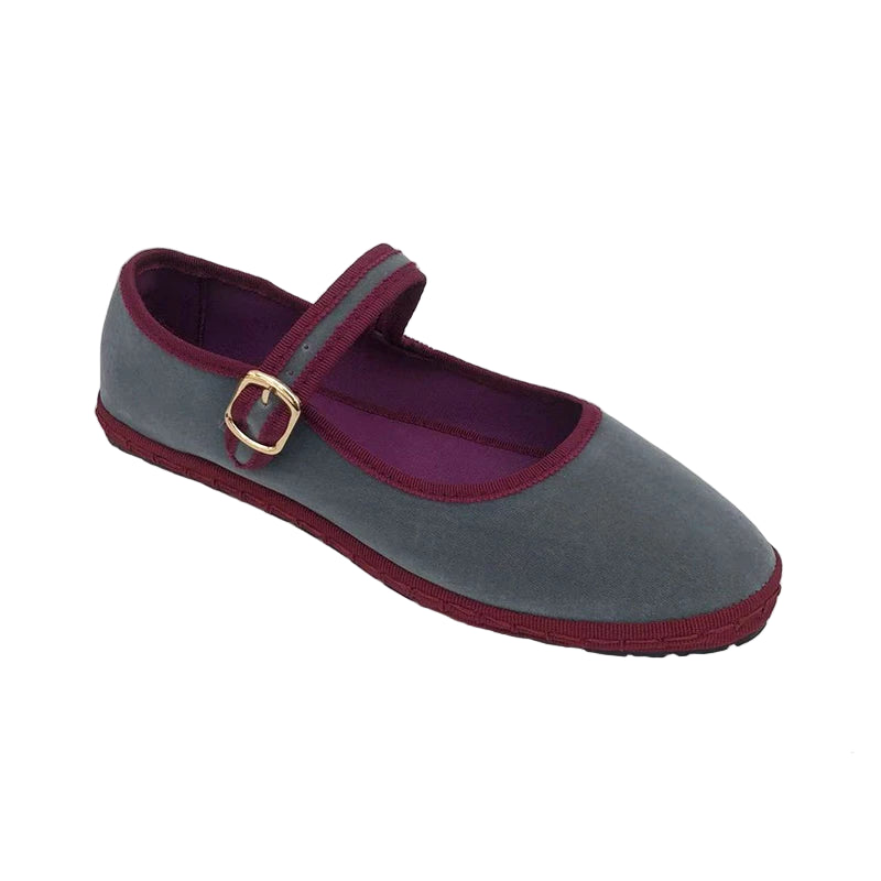 Round Toe Black Ballet Flats for Women – Effortless Style & Comfort