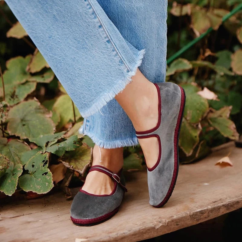 Round Toe Black Ballet Flats for Women – Effortless Style & Comfort