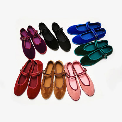 Round Toe Black Ballet Flats for Women – Effortless Style & Comfort