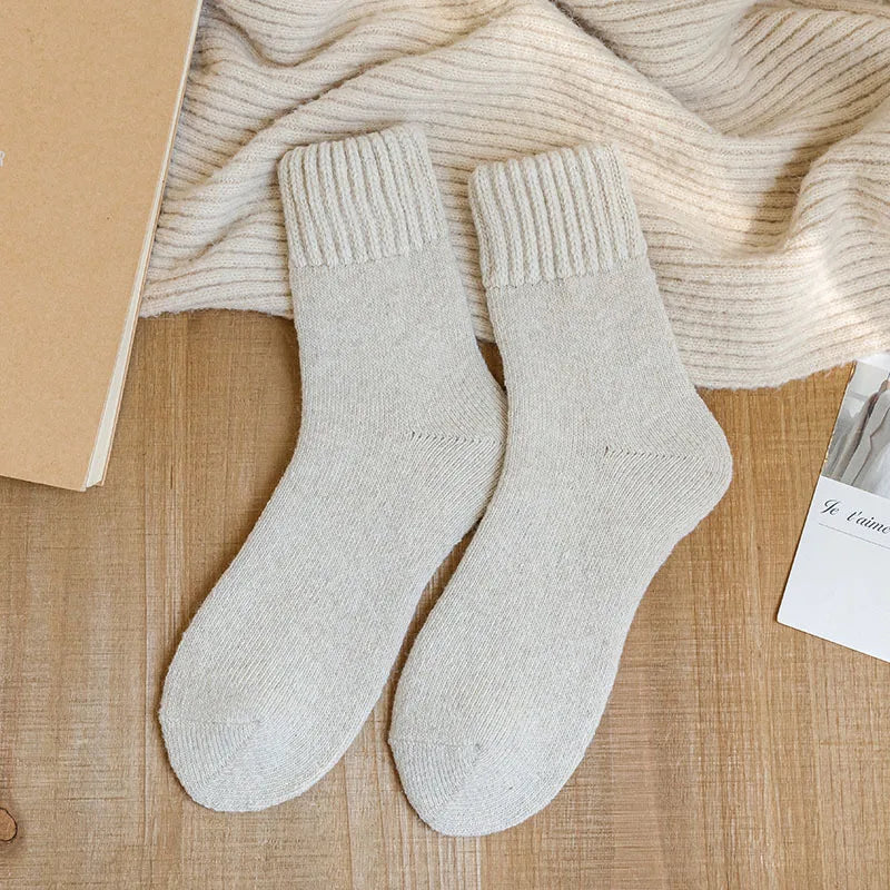 Cozy Plush Crew Socks Caliboot