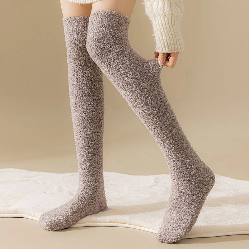 Veluta Knee-High Socks Caliboot