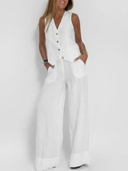 Sleeveless White Suit for Women – Effortless Style & Comfort 7