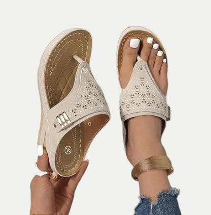 Slip-On Comfort Sandals for Women – Effortless Style & All-Day Comfort