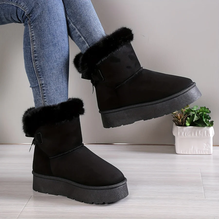 Slip-On Winter Boots for Women – Stylish Comfort for Chilly Days