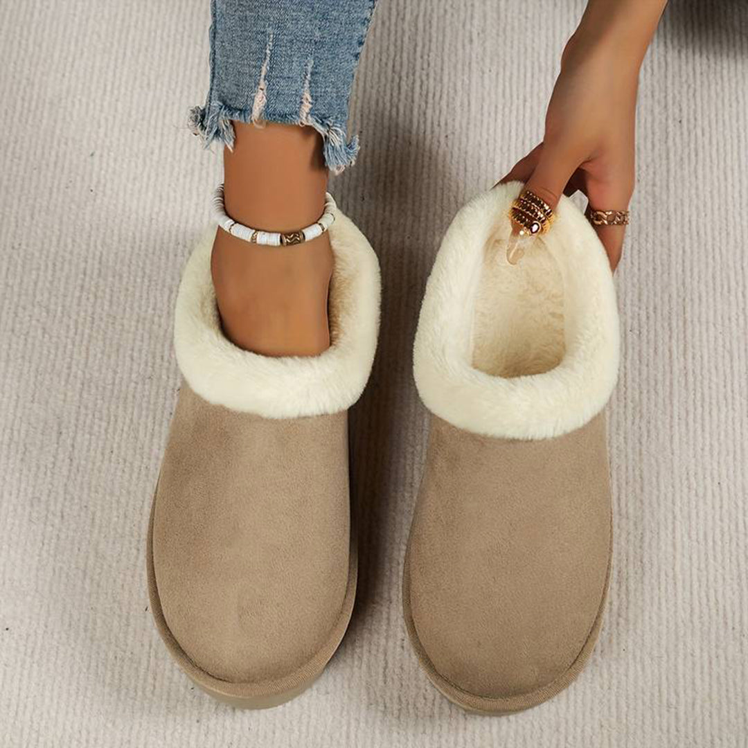 Slip-On Winter Boots for Women – Cozy & Stylish Comfort
