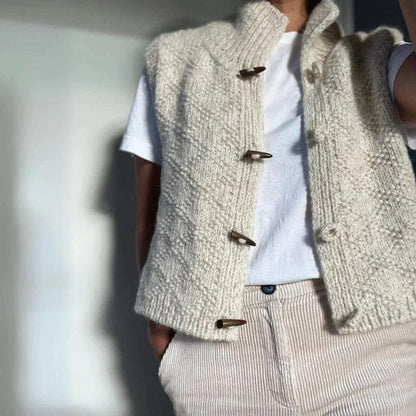 Structured Sleeveless Vest for Women – Versatile & Stylish Layering Option 1