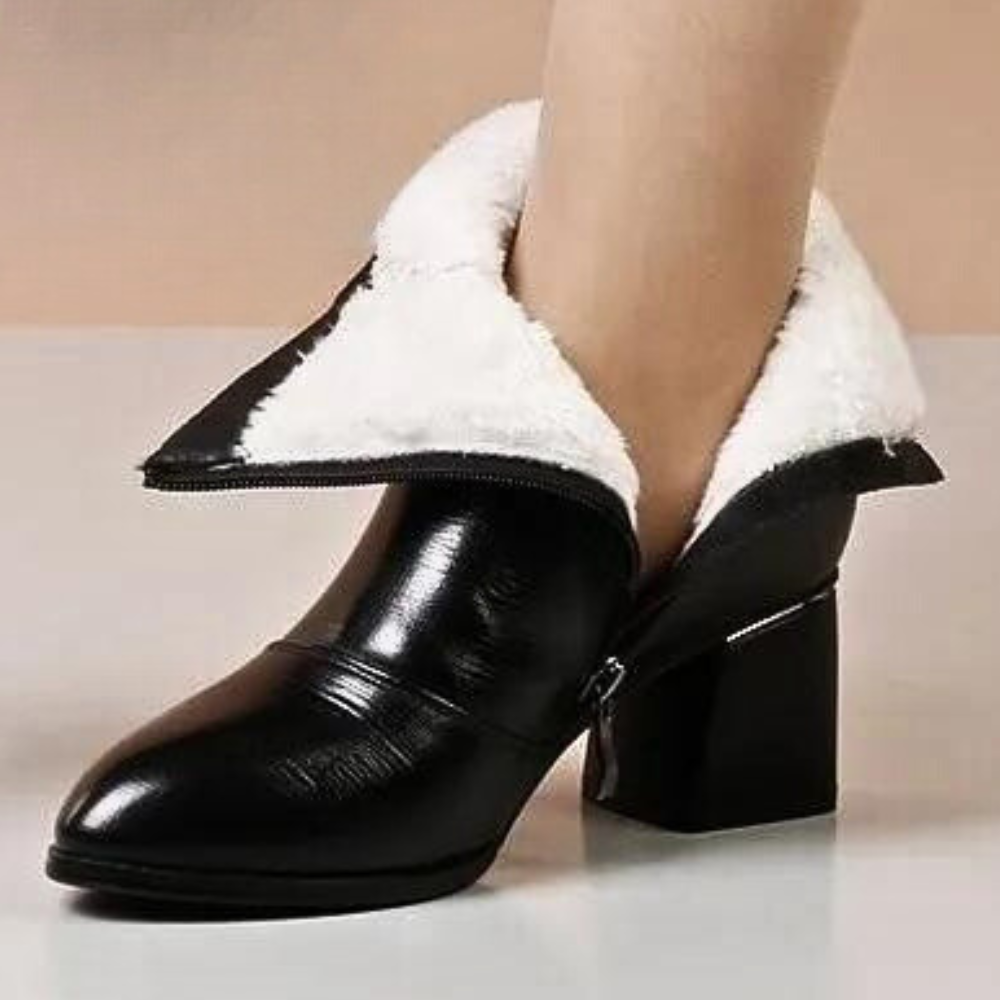 Textured Black Ankle Boots for Women – Stylish & Comfortable