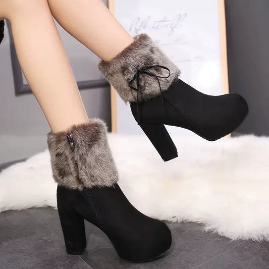 Thick Sole Platform Uggs for Women – Stylish & Cozy Winter Footwear