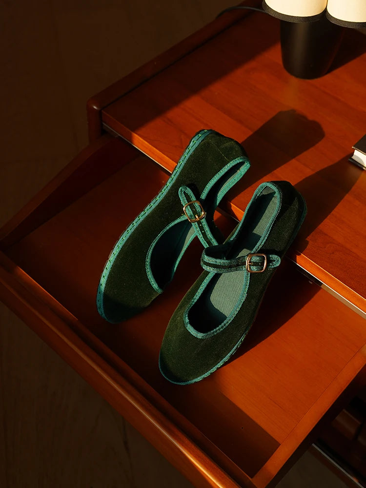 Velvet Ballet Flats for Women – Elegant & Comfortable Mary Jane Design