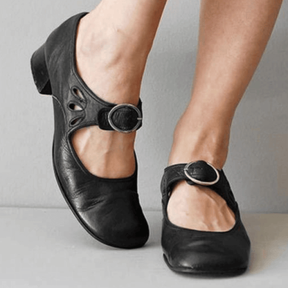 Vintage-Inspired Mary Jane Flats for Women – Elegant & Comfortable Footwear