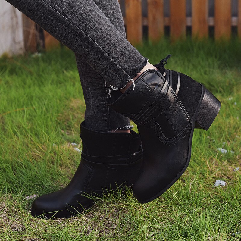 Vintage Lace-Up Ankle Boots for Women – Stylish & Comfortable